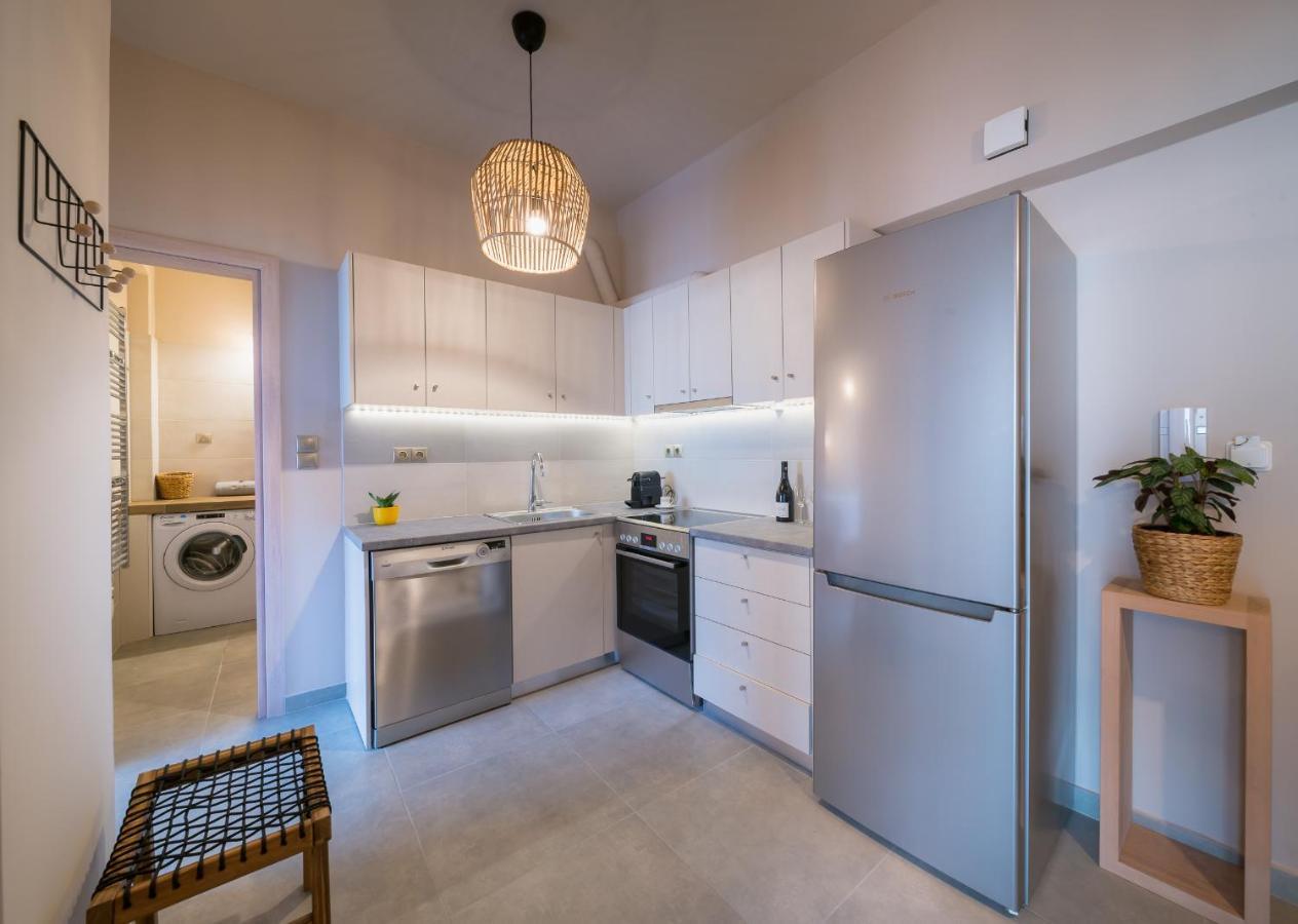 Brand New Aprtm Touching Acropolis Apartman Athén Kültér fotó